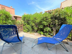 Charmant Studio Mezzanine 4 Pers, Terrasse et Piscine, Proche Mer - Gruissan Les Ayguades - FR-1-229-835